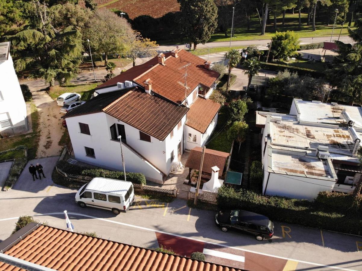 Apartments Kadum Porec Center Near The Beach Eksteriør bilde